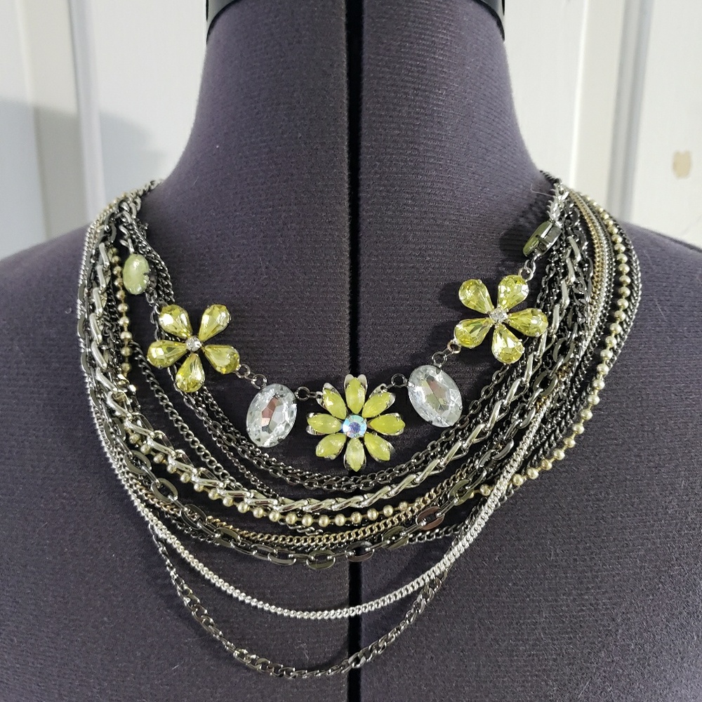 Floral statement necklace
